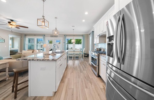 Laguna Beach Estates House | LUX Laid Back In Laguna - Pet Friendly, Private Pool, Block From Beach & More