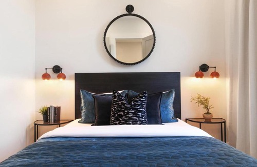 Faubourg Lafayette House | Luxe 19BR Combo & Private Backyard with Pool