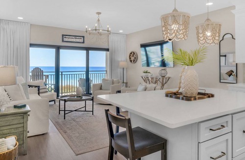 Seagrove Beach Condo | Luxurious Beach-Front Vacay w/Ocean Views + Free Attraction Tickets!