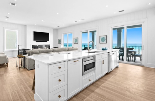Destiny Shores House | Luxurious Beachfront Retreat: Pool, Spa, Chefs Kitchen