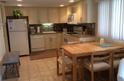 Sunnyside Condo | Luxurious Penthouse Breath Taking Gulf Views - Check Out End Of Season Specials