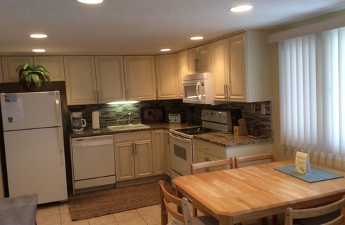 Sunnyside Condo | Luxurious Penthouse Breath Taking Gulf Views - Check Out End Of Season Specials