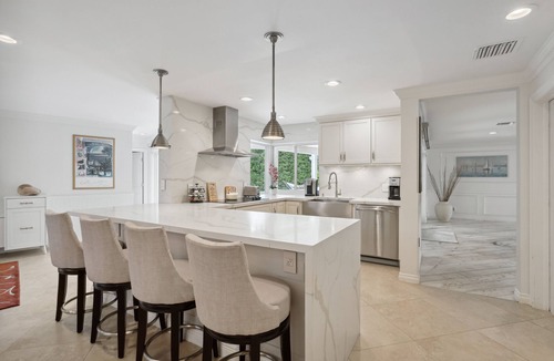 Tropic Isle House | Luxurious Single-Story Waterfront Pool Villa in Delray Beach! VIP Passes!