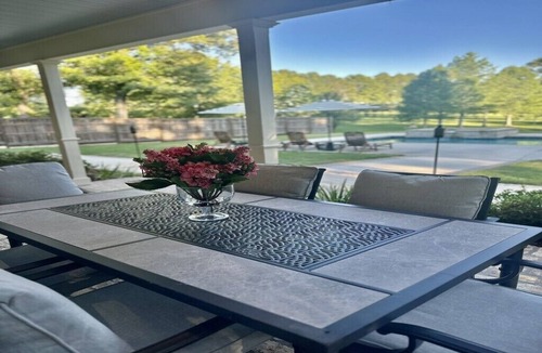 Fluker House | Luxury 4BR Estate Heated Pool, Hot Tub & 3 Acres 45 Min to NOLA