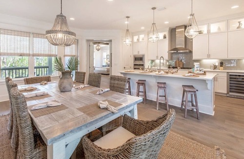 Santa Rosa Beach House | Luxury 6BR, Resort Pools, 6 Bikes, 3 K beds - Castaway Naturewalk at Seagrove