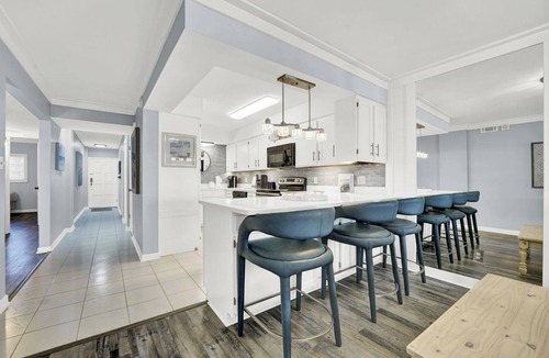 Biltmore Beach Condo | Luxury Beach Front Newly Renovated Spacious Condo 3 BR 2 BA Deluxe Shoreline
