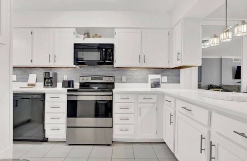 Biltmore Beach Condo | Luxury Beach Front Newly Renovated Spacious Condo 3 BR 2 BA Deluxe Shoreline