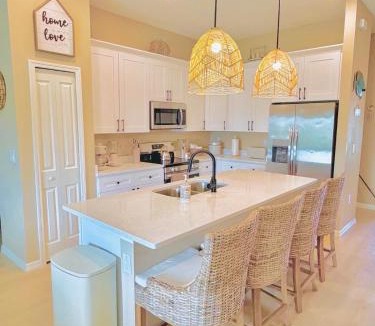 South Gulf Cove House | Luxury Beach Home Sleeps 13 Near Boca Grande