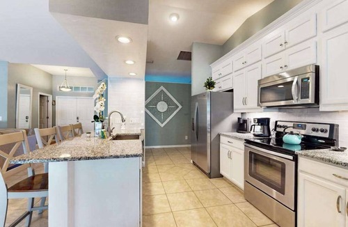 Diplomat House | Luxury coastal retreat with office, lanai, pool, alfresco dining & tiki bar