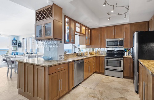 Navarre Beach Condo | Luxury Corner Unit For The Discriminating Traveler with Double Beach Service