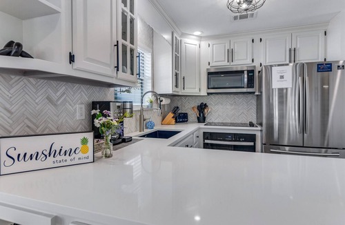 Clipper Cove House | Luxury Destin Retreat | Walk to Beach | 4BR + Pool