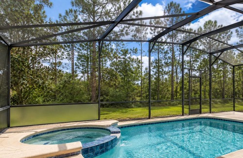 Watersong House | Luxury Family Getaway 4 Bedrooms 5 Bathrooms 25 Minutes to the Disney Magic!