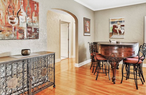 River District House | Luxury Garden estate near Manatee river in historic area!