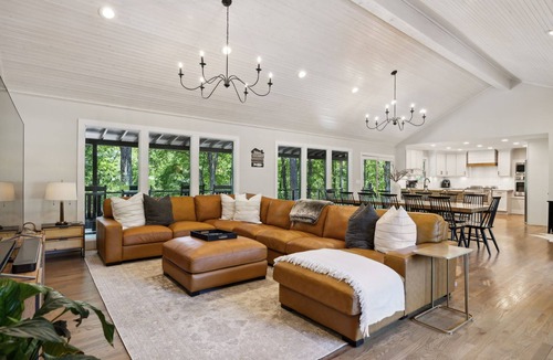 Estill Springs House | Luxury Lakehouse on Tims Ford Lake in Secluded Cove with Private Dock.