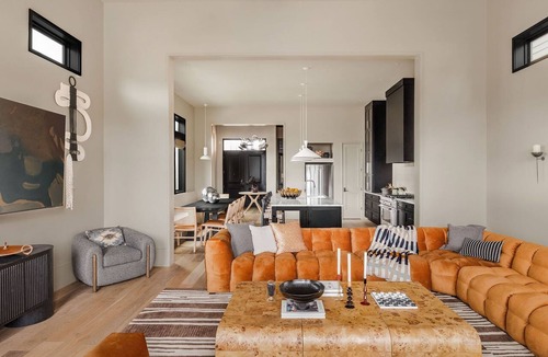 Faubourg Lafayette Condo | Luxury New Home | Heated Pool and Spa