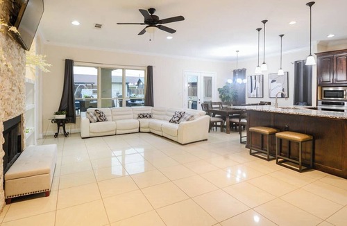 Irving House | Luxury Pool & Spa Home | 20+ Guests Near DFW/LOVE