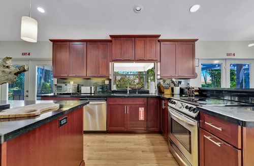 Palm Aire Village East House | Luxury Pool Villa in Fort Lauderdale Sleeps 7