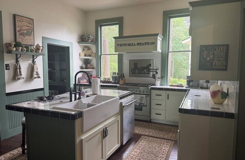 Whitehouse House | Luxury Victorian Estate with Pavilion, Pond & Group Lodging