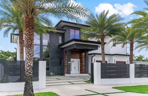 Ludlam House | Luxury Villa w/Heated Pool/Jacuzzi/6BR/Games/Miami