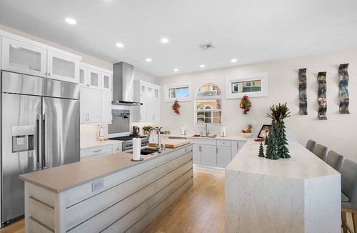 Bonita Springs House | Luxury Waterfront Retreat with Gulf Access, Pool & Sunset Views