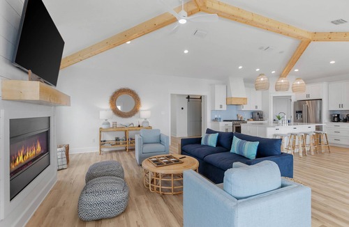 Crawfordville House | Luxury Waterfront Escape, Gulf Views from every room, Private Dock