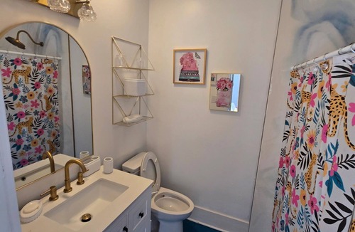 Jennings House | MaCherie Château an Amazing country house with AC in Jennings