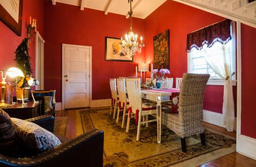 Faubourg Marigny Hostel | Madame Isabelle's House