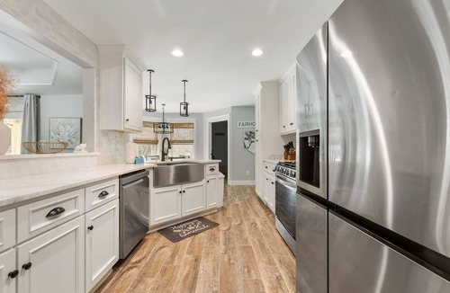 Fairhope Cottage | Magnolia Charm - New Listing in Fairhope - Walk to Mobile Bay