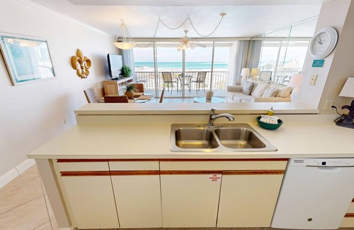 Holiday Isle Condo | Magnolia House 407 is a 1 BR with amazing views by RedAwning