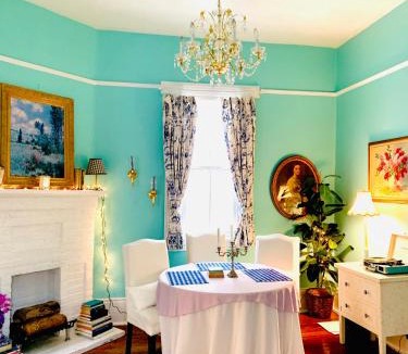 Mid-City Hotel | Maison Elisabeth