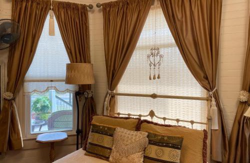 Historic Downtown Apalachicola Bed & Breakfast | Majestic Jewel of Apalachicola