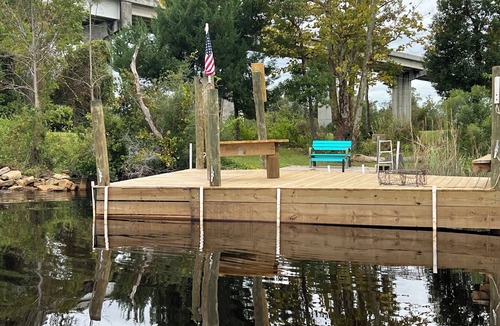 Gulf County House | Manatee Cove on the waterway with 5 acres. Pet Friendly. 5 minutes to the beach!