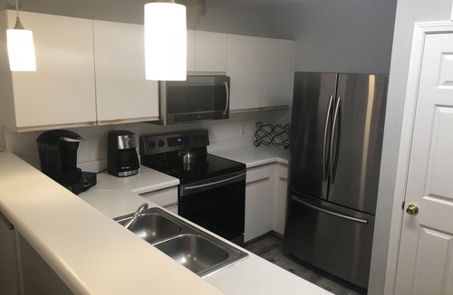 Miramar Beach Condo | Maravilla 3 BR/2 Bath and Beach Service Chairs/Umbrella