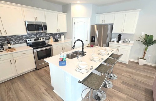 Highlands - Perkins House | Mardi Gras Magic Getaway in Baton Rouge - BC1019
