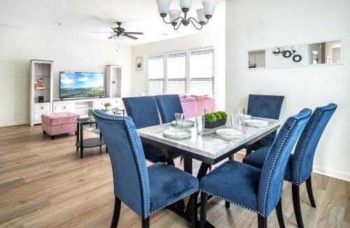 Highlands - Perkins House | Mardi Gras Magic Getaway in Baton Rouge - BC1019
