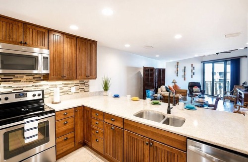 Key West Condo | Margaritas in Paradise Monthly Retreats with Ocean Views at 1800 Atlantic