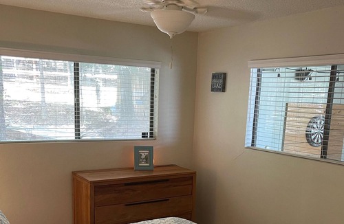 Cape Royale House | Marina View Entire house Furnished deck - lake & marina views + parking - 2 cars
