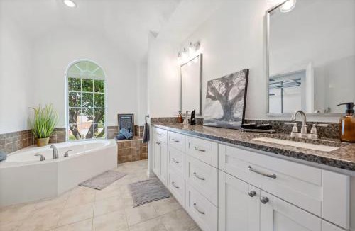 Allen House | Meadow Park