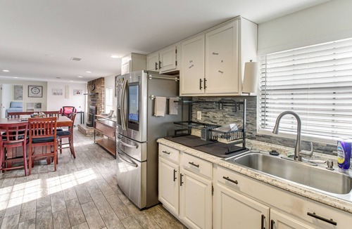 Benton House | Meech Legacy House | Southern Charm & Cozy Comfort