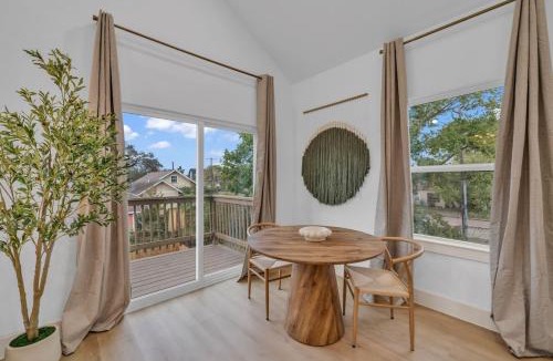 Northside Apartment | Mega Market 6BR Home in Houston Groups Sleeps 12