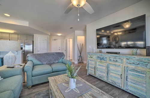 Mexico Beach Condo | Mexico Beach Condo steps from the beach! ~Snowbird Rates Available~