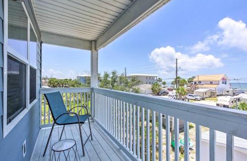 Mexico Beach Apartment | Mexico Beach Getaway with Balcony and Ocean Views!