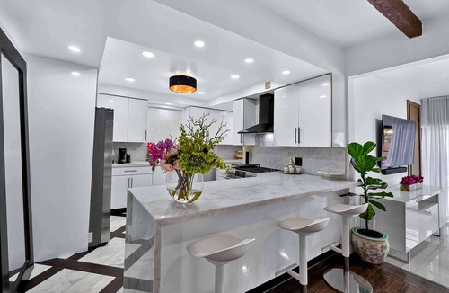 Miami Shores Villa | Miami Spa like Pool home - 10 minutes to the beach