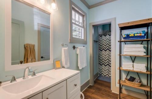 Gulfport House | Miazza Cottage in Gulfport