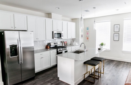 Northside House | Mid-Century Modern Home is 10 minutes from Downtown Houston