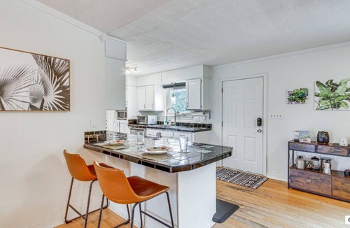 Florida Panhandle House | Milton Waterfront Home w/Dock & Outdoor Kitchen!