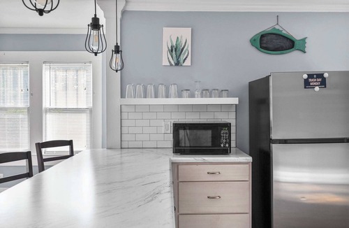 Birmingham House | Mins to Airport & Downtown-Beautiful Tarrant Home