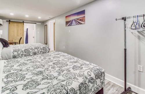 West Pensacola Apartment | Mins to Downtown & the Beach! Comfy Myrtle Suite