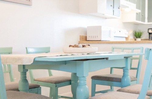 Silver Sands Beach House | Minutes to Beach | Pet-Friendly! | FLPCB96