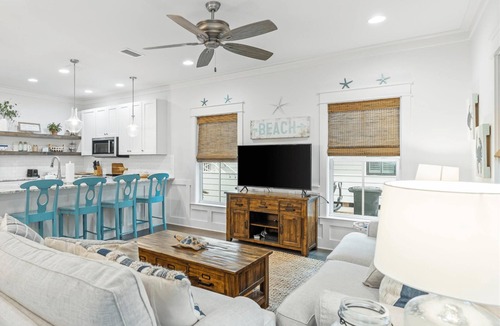 White's Gulfview House | MISSOURI LOVES COMPANY 4 BR/4.5 BA Golf Cart CLOSE TO POOL